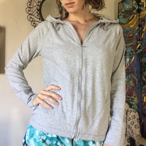 SOLD Danskin Now Super Soft Grey Athletic Zip Up - Picture 7 of 8